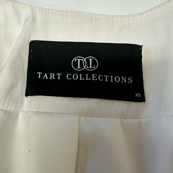 Tart Collections satin blazer. - Picture 3 of 3